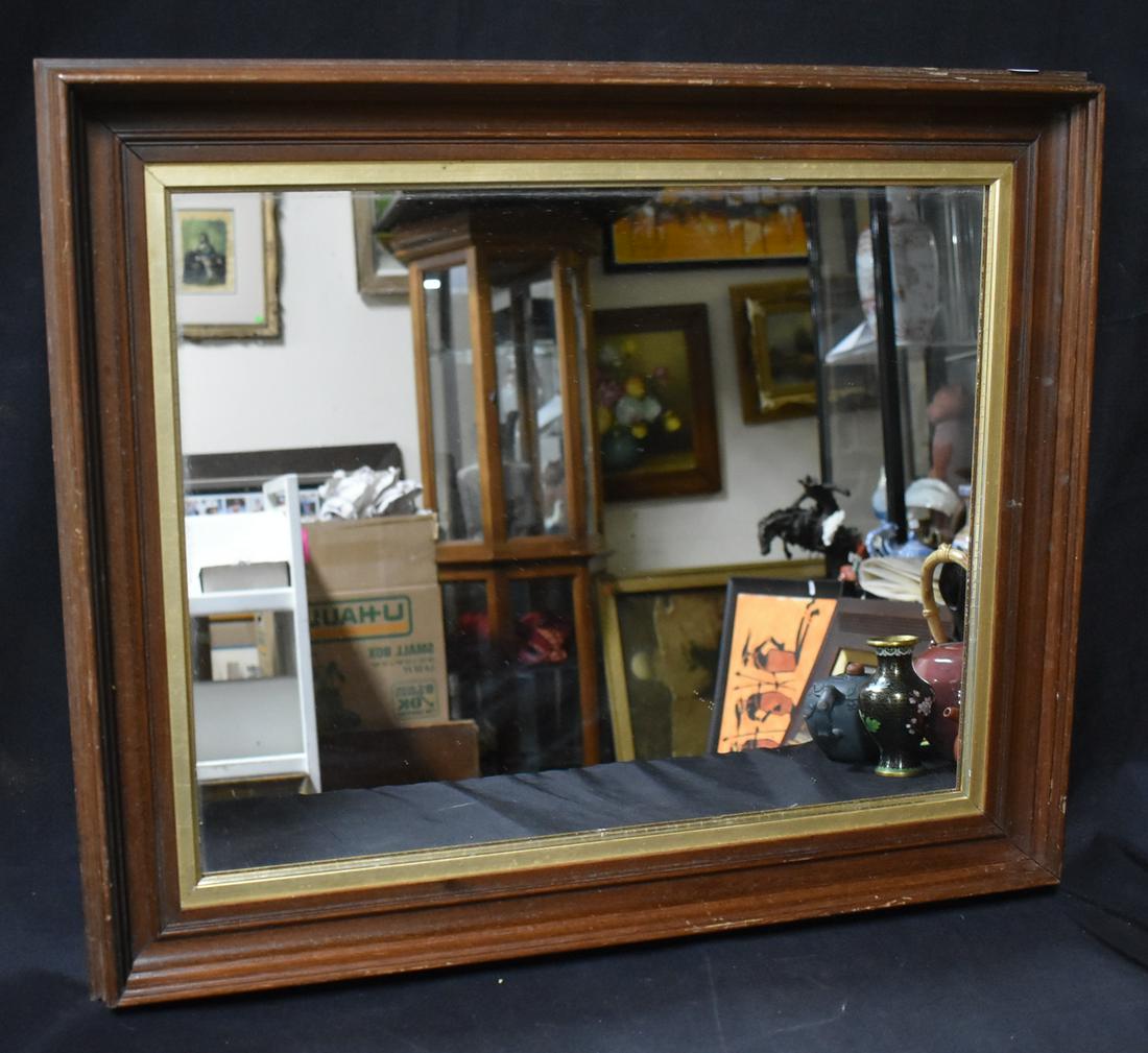 Antique Gold Accented Mirror: Good condition. 20 x 23 1/2"