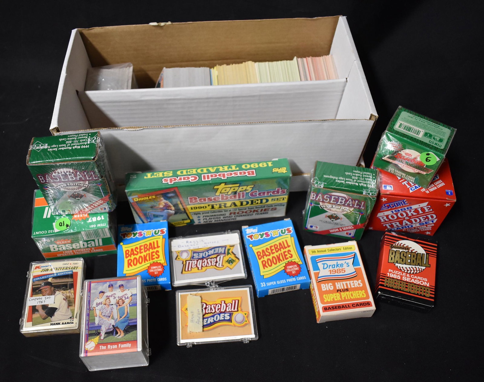 Sports Collectors Diverse Large Lot (1 of 3)