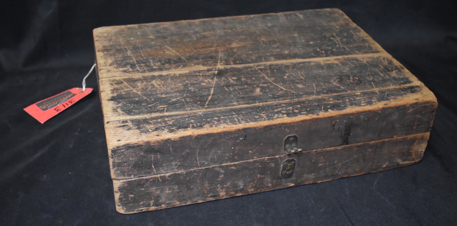 F. H. Beecher HIstorical Lot: 19th C. box with identification at the top for 1st Lieut. F. H. Beecher Q.M. 3d Inf. Ft. (indiseernible) Kansas 1867. Contained in the box is a hand written receipt for the purchase of a Slocum gun, S