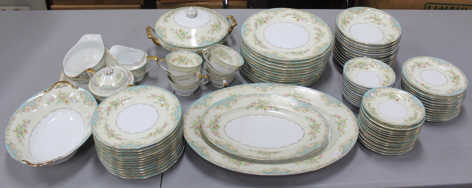 Noritake Dinner Service ( 83 pcs.) (1 of 3)