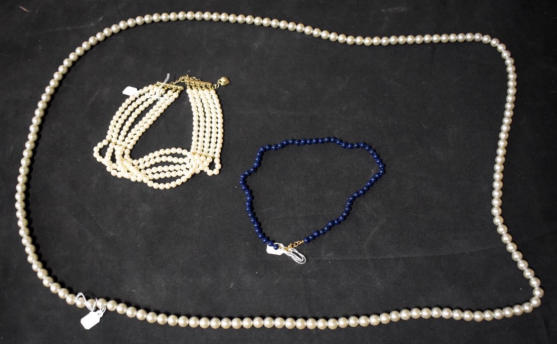 Vintage Pearl and Lapid Lazuli Necklaces (3) (1 of 1)