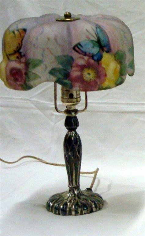 PAIRPOINT PUFFY TABLE LAMP: Boudoir lamp. Reverse painted floral decorations. 14" H. 9" W.
