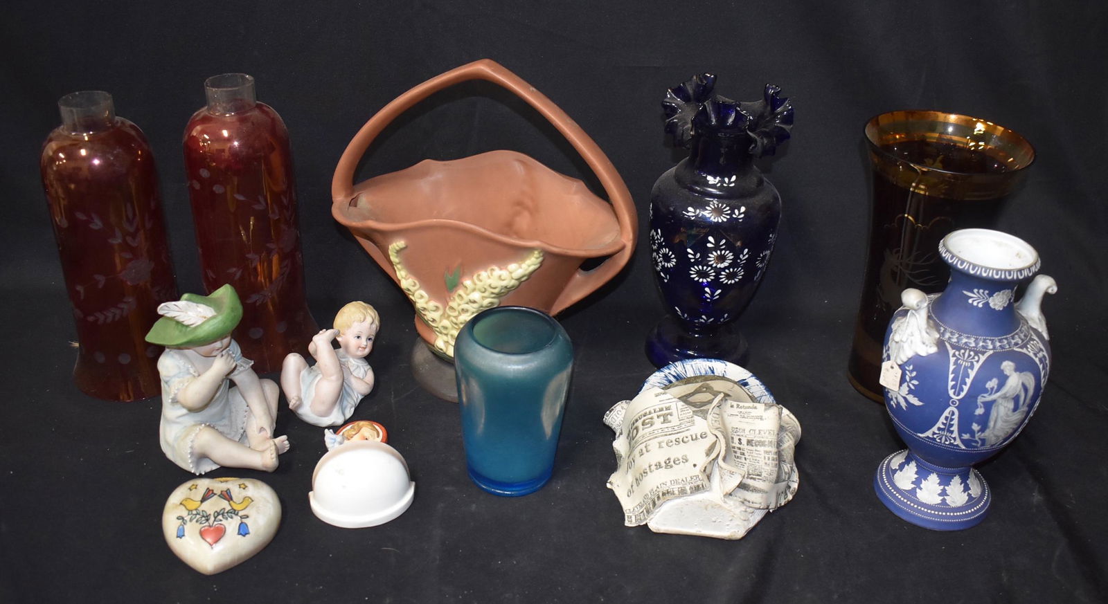 Collectors Lot of Glass and Pottery (Roseville) (12) (1 of 5)