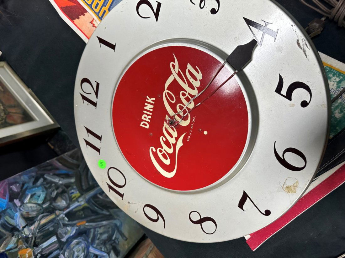 Antique Coca Cola Clock (1 of 2)
