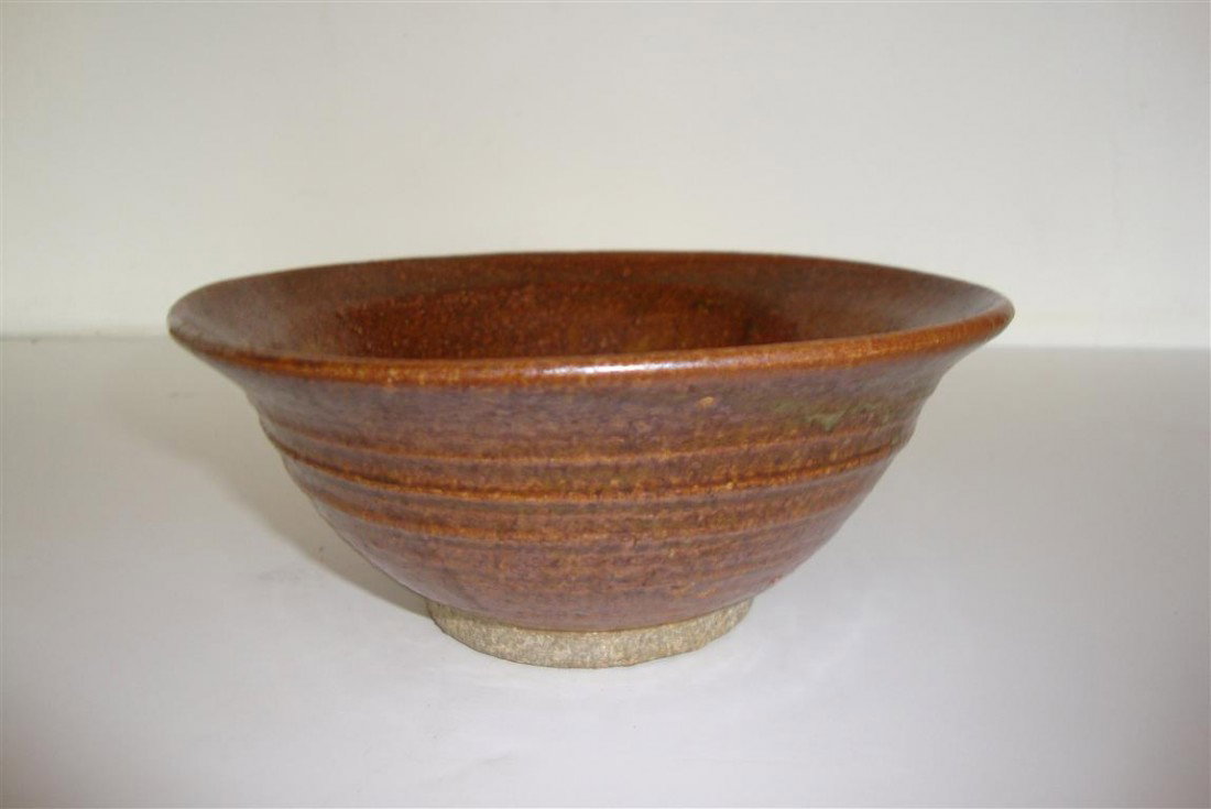 SOUTHEAST ASIAN POTTERY BOWL: 5 1/2"W X 2 1/2"H