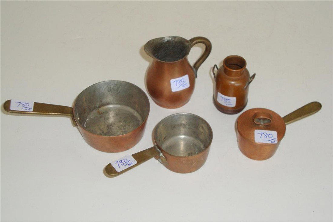COPPER AND BRASS MINIATURE UTENSIL LOT: Three copper pots with brass handles, one with ring lid; a copper pitcher with brass handle and a double handled milk can From 1 1/2"H to 3"H