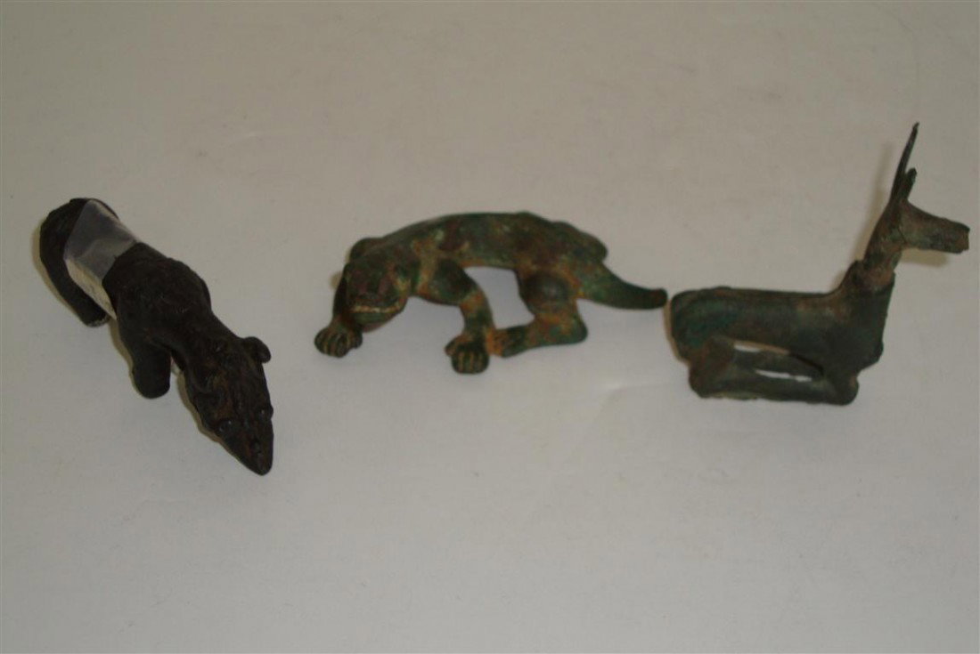 LOT OF THREE(3) EARLY ANIMAL GROUPINGS: Lot to include : 19thC. Bronze Batek tribe, Sumatra magic amulet, 3.25in.; bronzed reclining deer, 3in.; early bronze salamander, 4in.