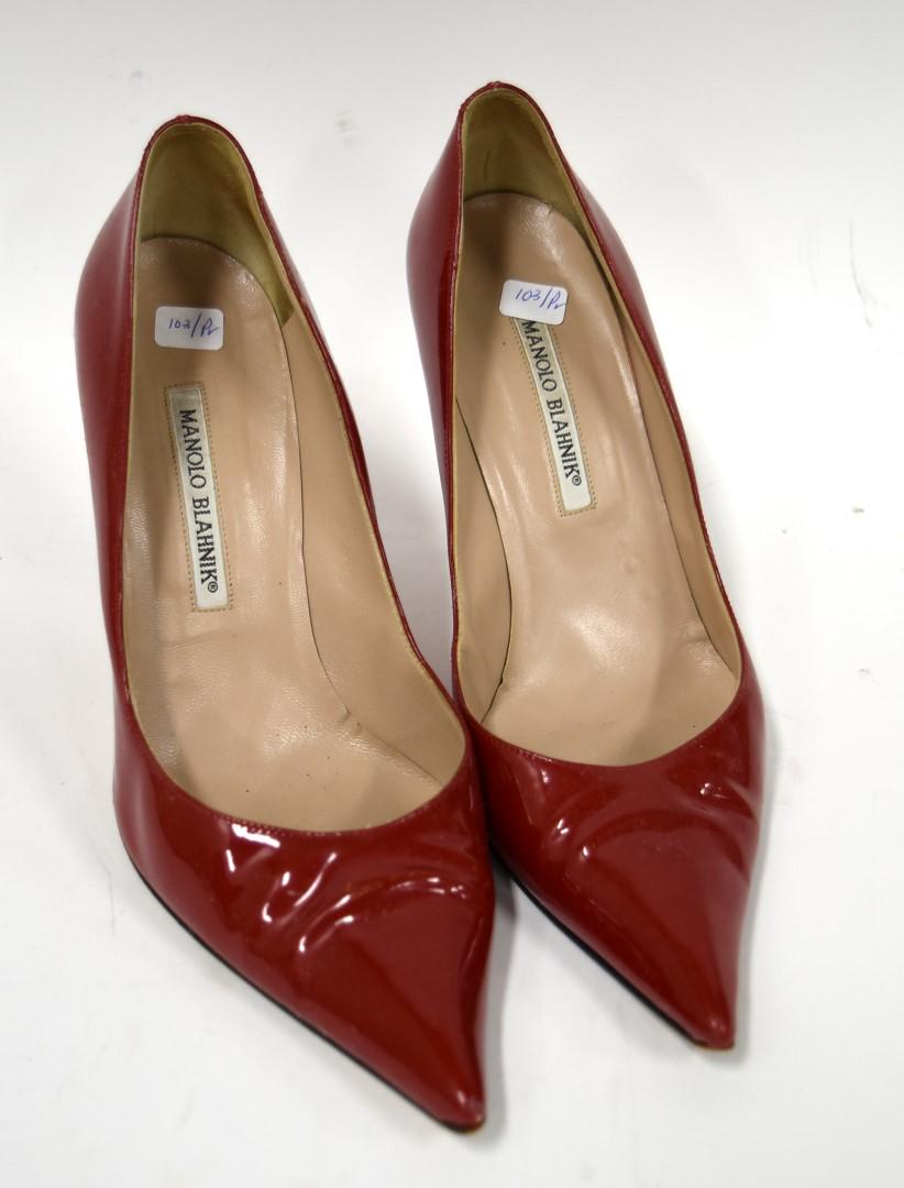 Manolo Blahnik High Heels: Red. Size 8 1/2