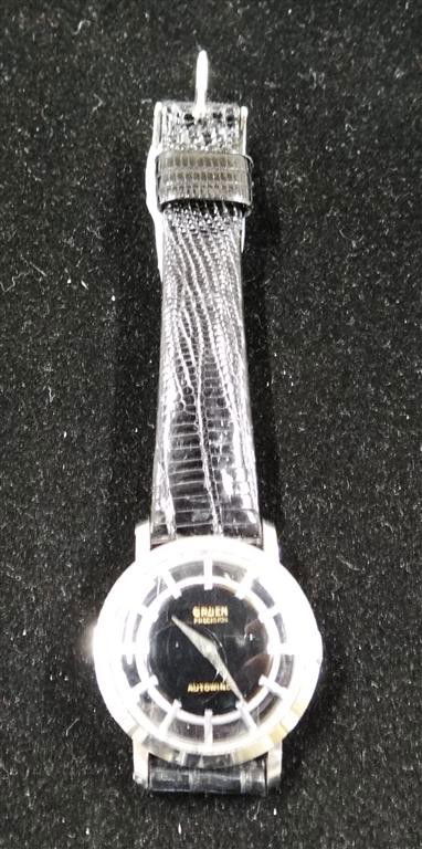 GRUEN MAN'S WRISTWATCH: Precision Autowind, leather band, 29mm