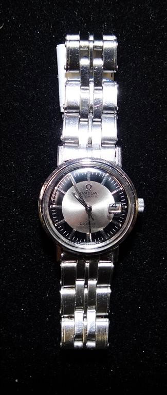 OMEGA AUTOMATIC LADY'S WRISTWATCH: DeVille, date, stainless water-resistant case with Omega bracelet and deployment, 23mm