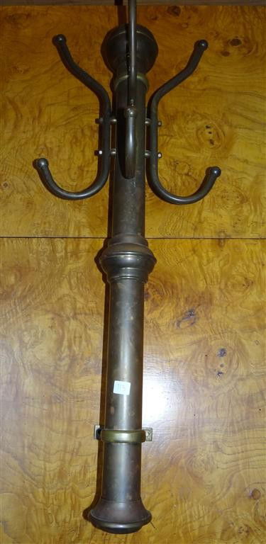 EARLY 20TH C. COAT RACK: 30" high