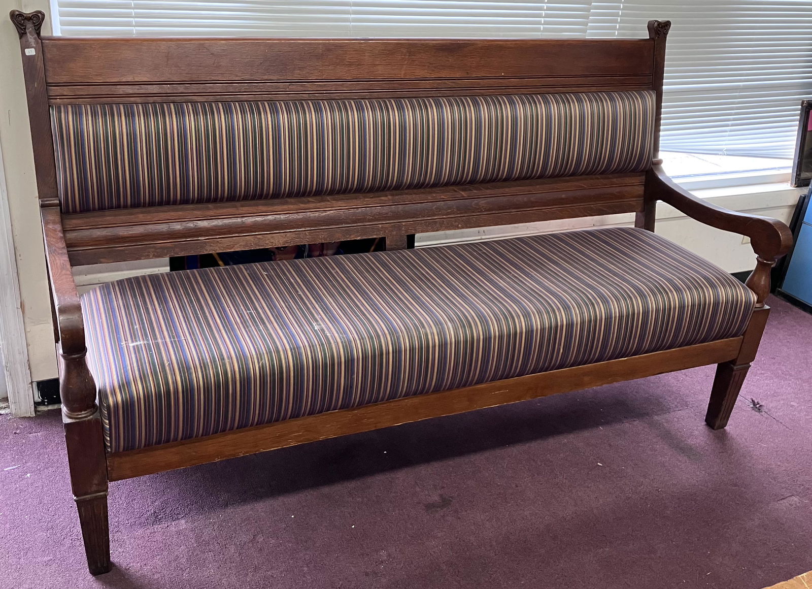 Duncan Phyfe Style Antique Settee (1 of 3)