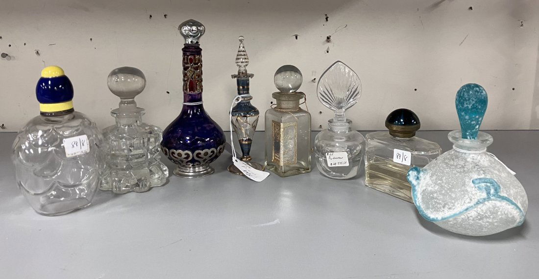 Dealer's Lot of Perfume Bottles((8) (1 of 9)
