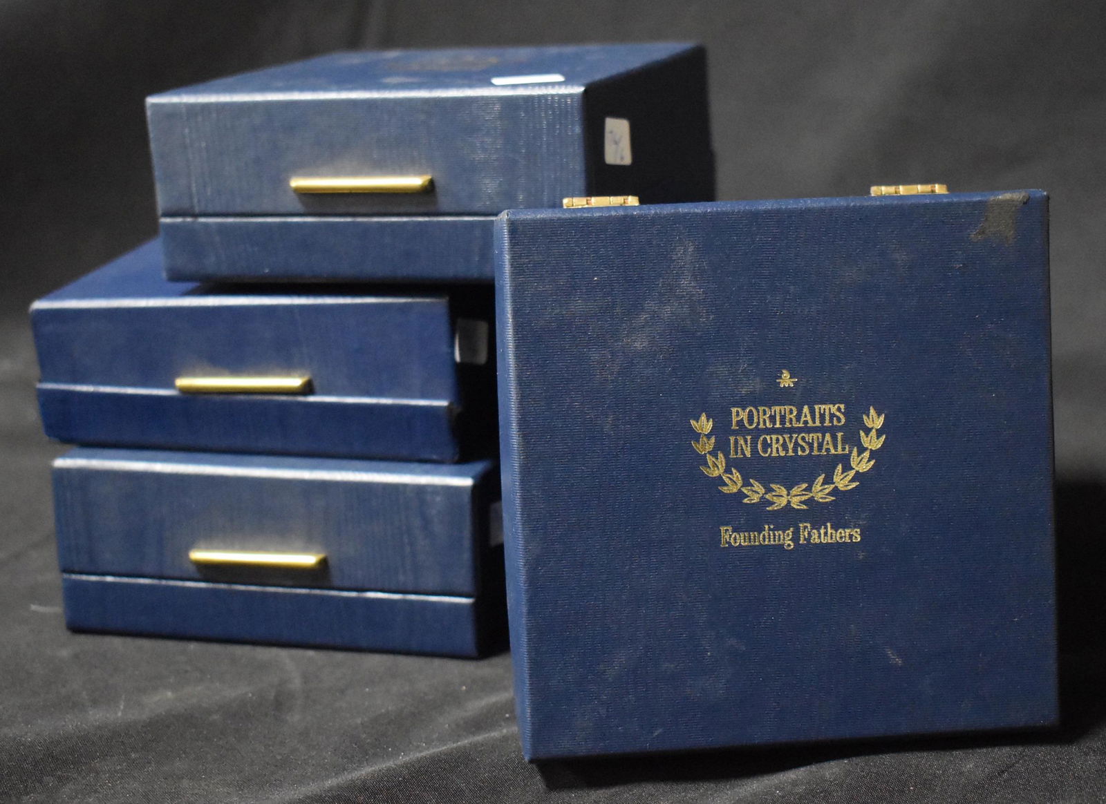 French D'Albret Crystal Paperweights (6) (1 of 7)