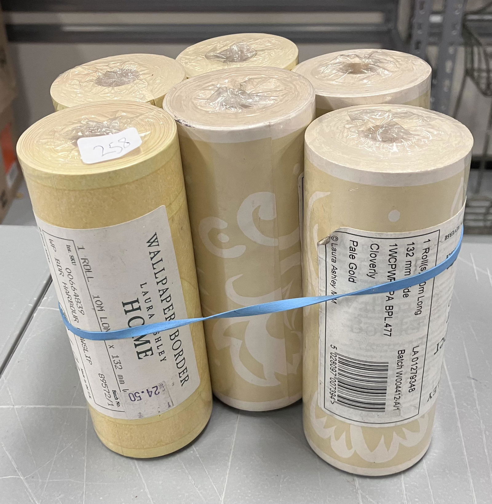 Laura Ashley Wallpaper Border ( 6 rolls) (1 of 1)