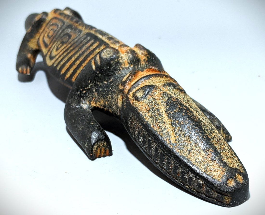 Outstanding Taino Ceremonial Vomic (1 of 4)