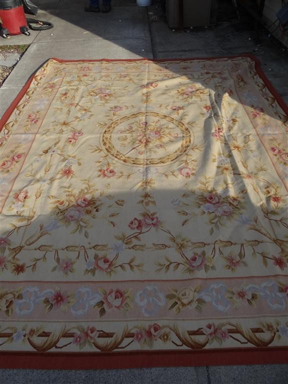 AUBUSSON: 8' X 10'