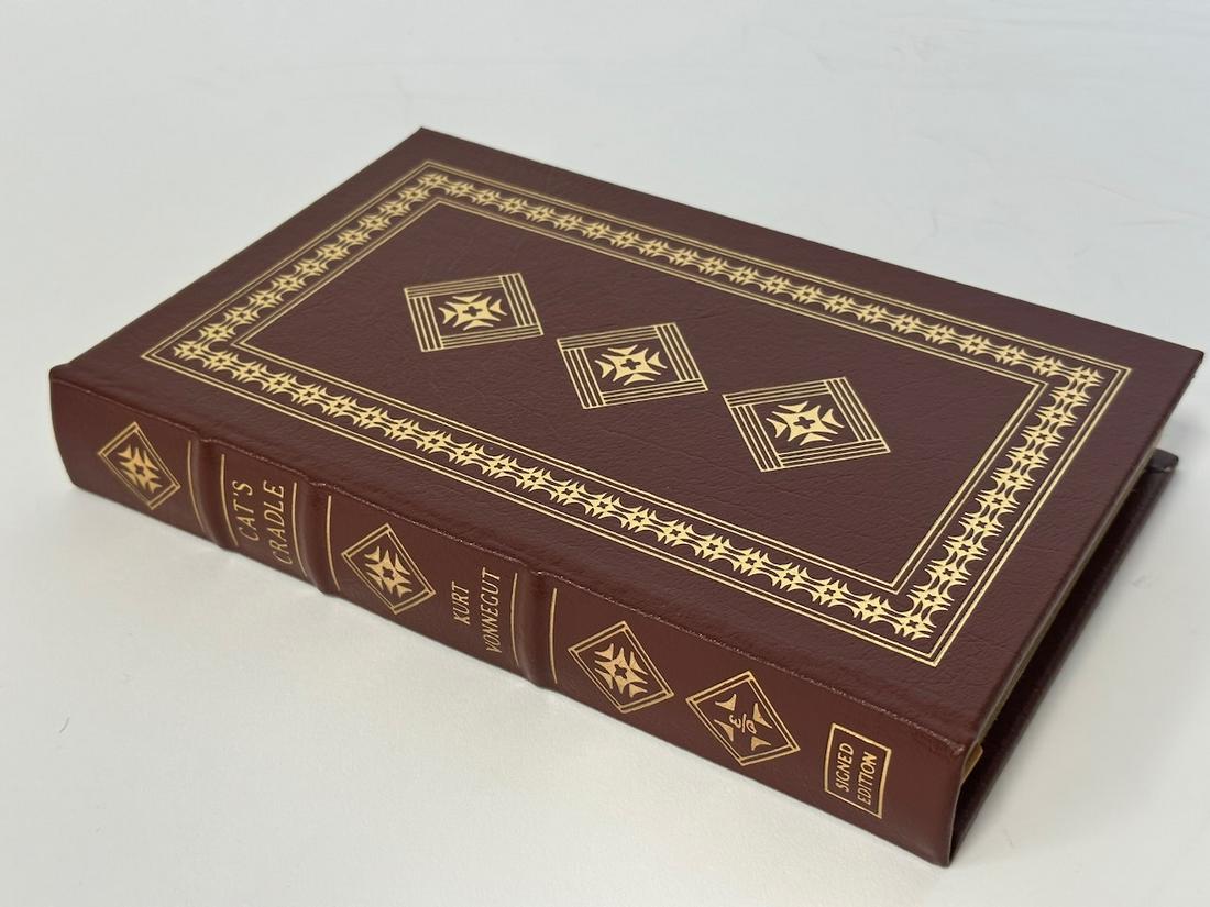 Cat's Cradle, Kurt Vonnegut - Sgd. Edition; Easton Press (1 of 3)