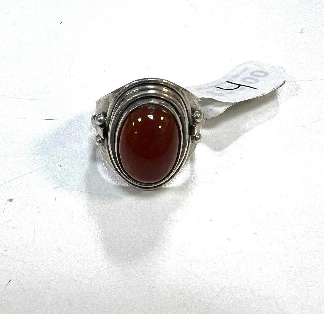 Sterling Silver and Carnelian Ring: Marked 925