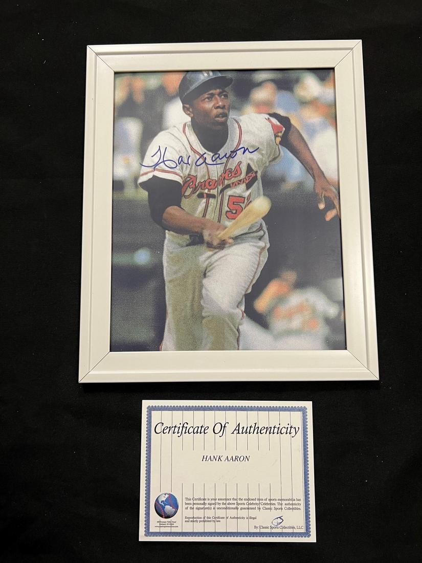 Hank Aaron Signed Photograph (1 of 3)