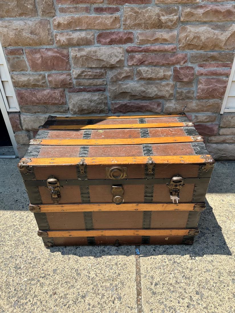 Antique Steamer Trunk (1 of 4)