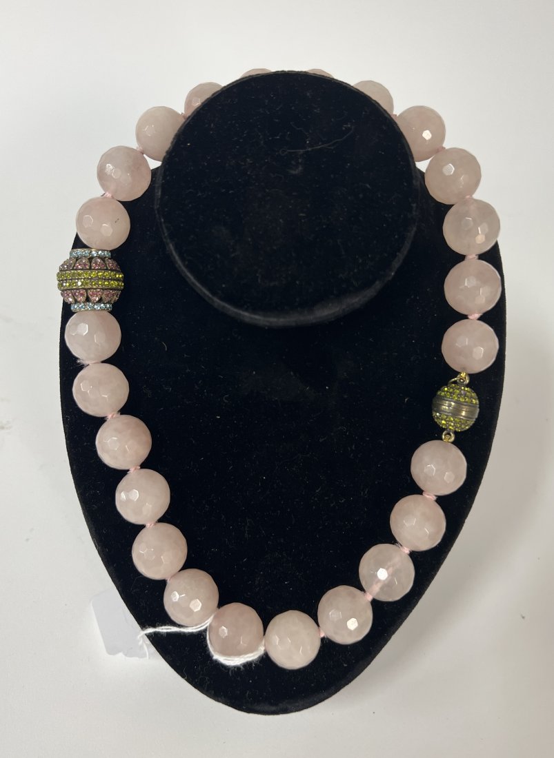 Rose Quartz Necklace. (1 of 1)