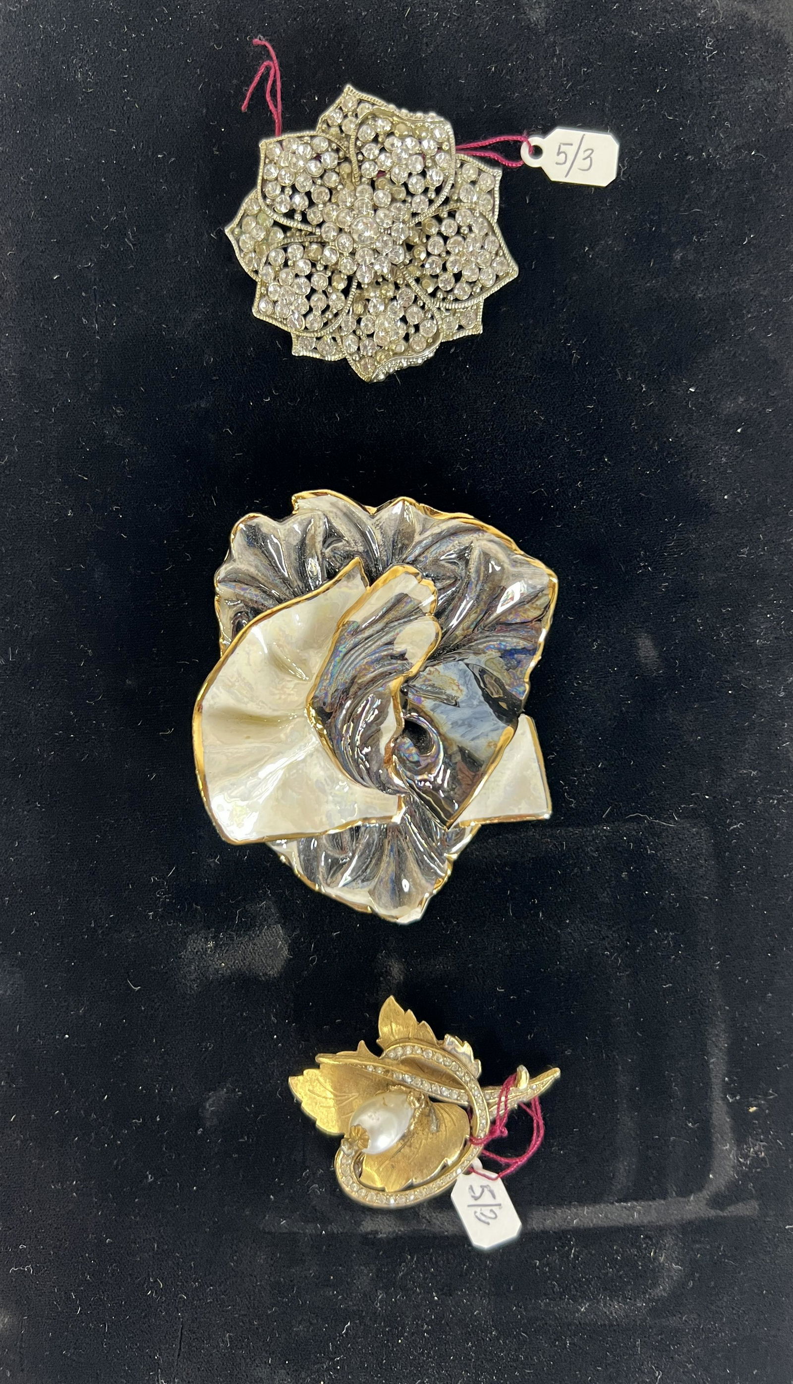 Vintage Costume Jewelry Brooches inc. Oversized (3) (1 of 1)