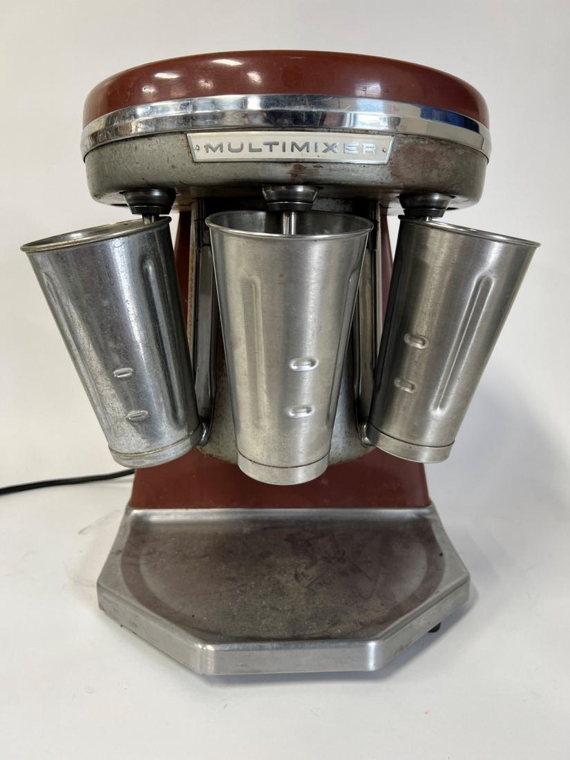 1950's Chrome Accented Blender (1 of 5)