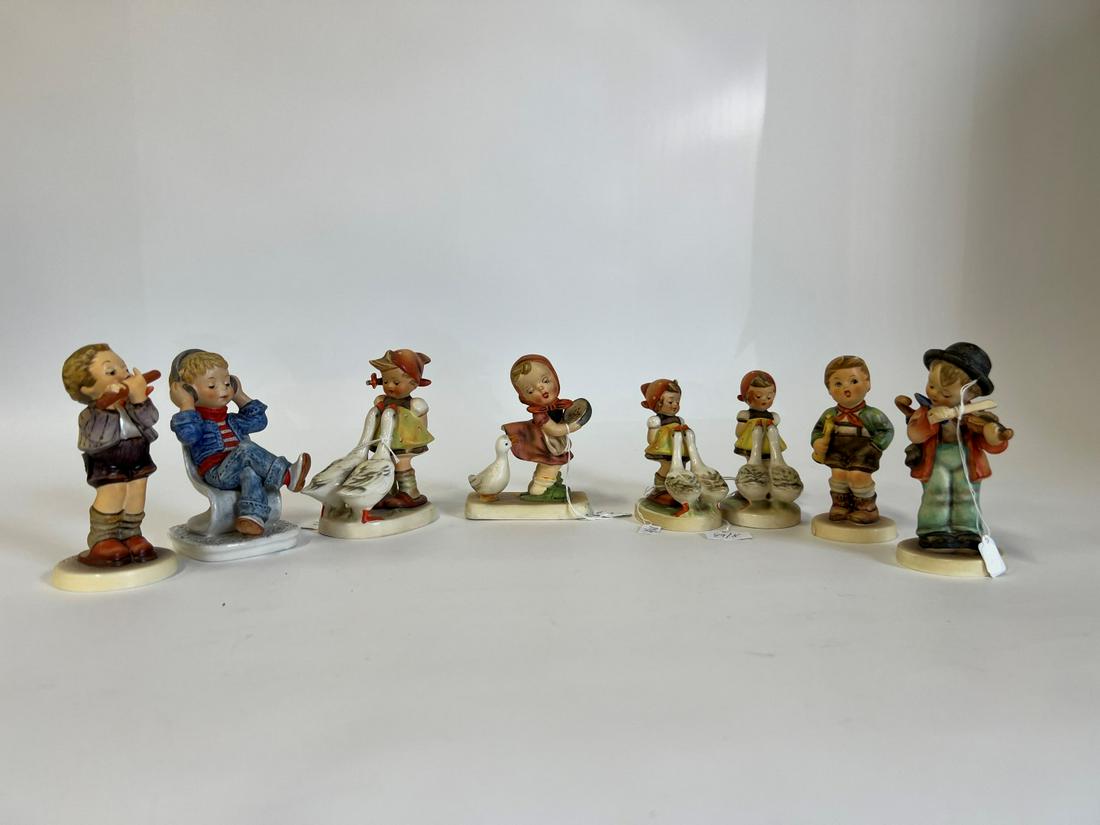 Hummel & Goebel Figurines (8) (1 of 5)