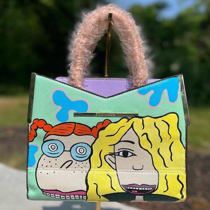 Unusual Wild Thornberrys  Handbag. Steve Madden (1 of 1)