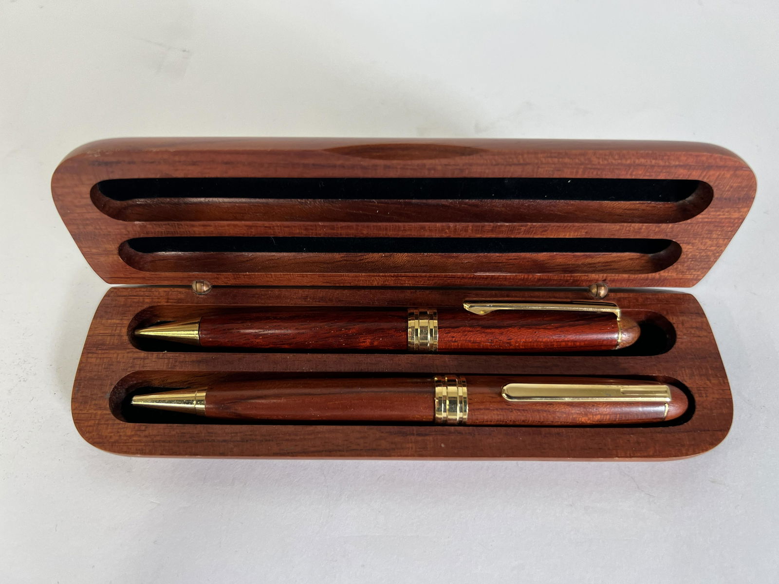 NYMA Pen and Pencil Set. Original Case: New York Military Academy is a well known private young men's school in Cornwall-on-Hudson, NY