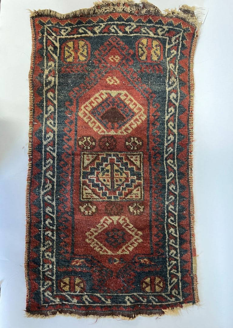 Antique Oriental Carpet Auction