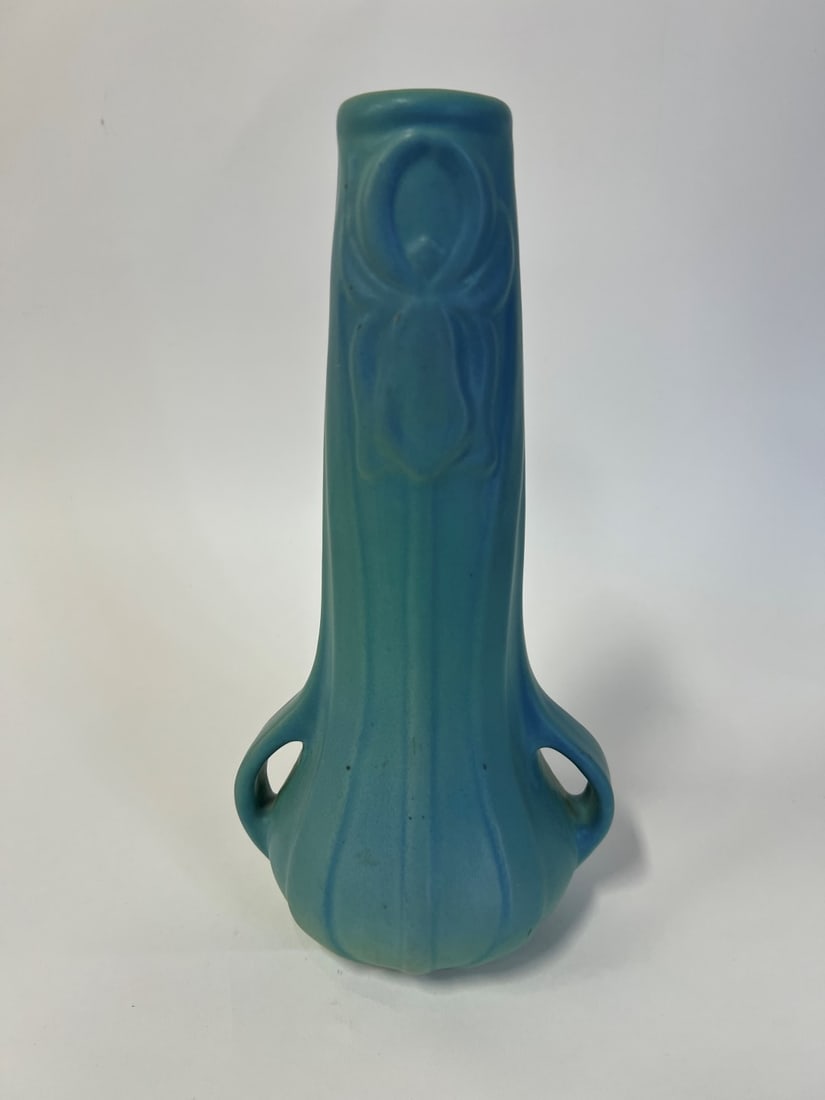 Van Briggle Pottery Vase. Signed (1 of 3)