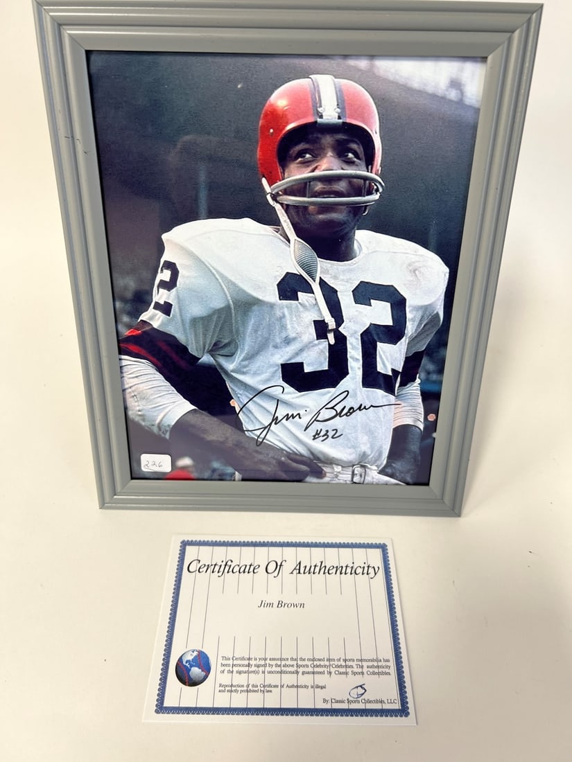 Jim Brown Signed Photograph (1 of 2)