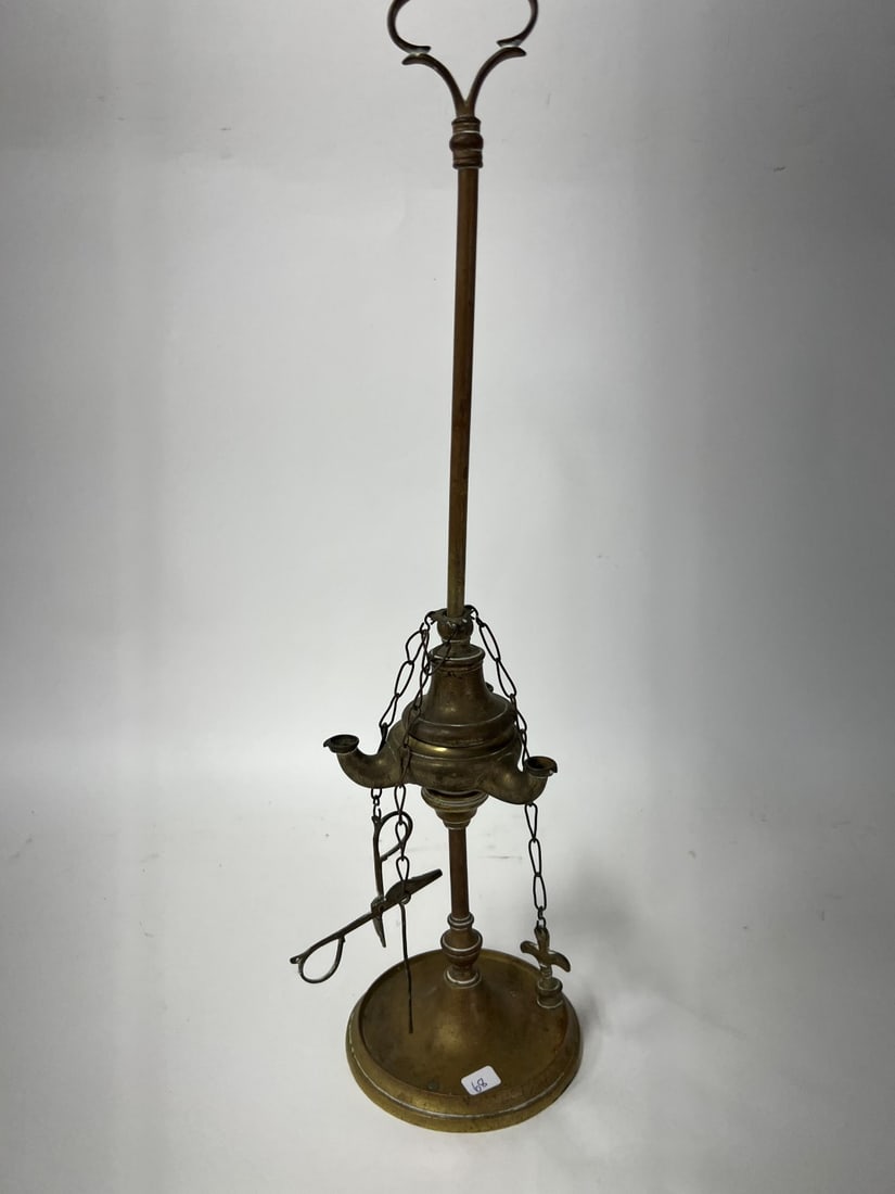 Antique Brass Aladdin's Lamp: 21 "H
