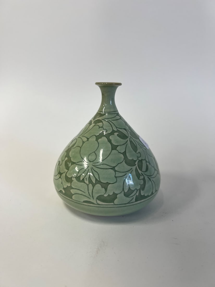 Antique Oriental Cabinet Vase Signed (1 of 3)