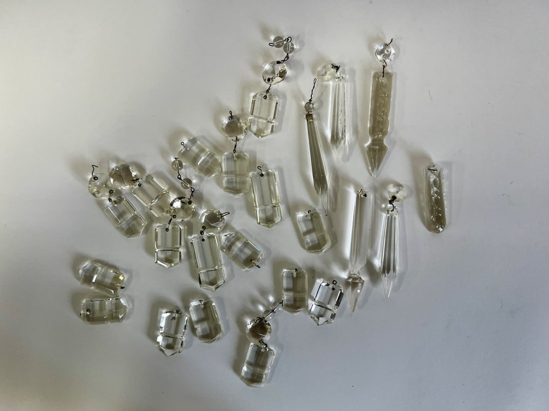 Antique Miscellaneous Clear Crystals (23): C. 1930's Twenty Three in the lot.