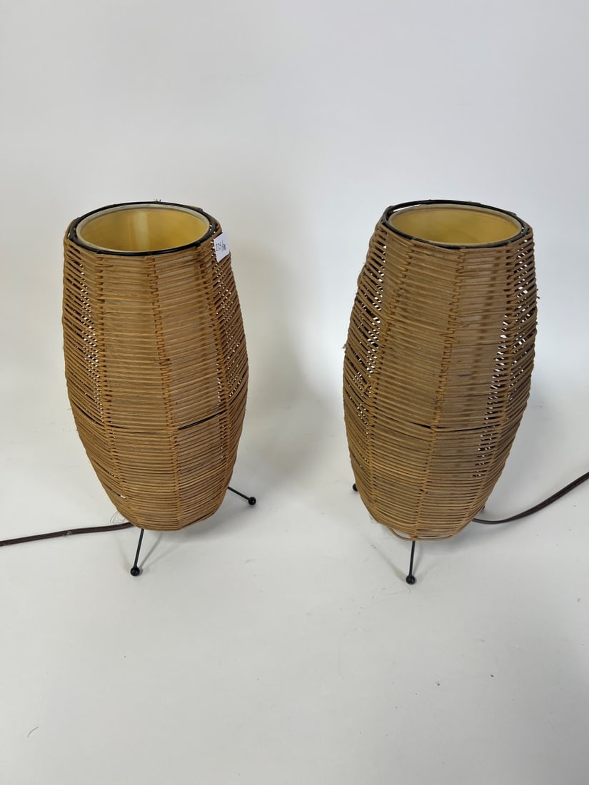 Pr. Mid-Century Modern Bamboo Lamps (1 of 3)