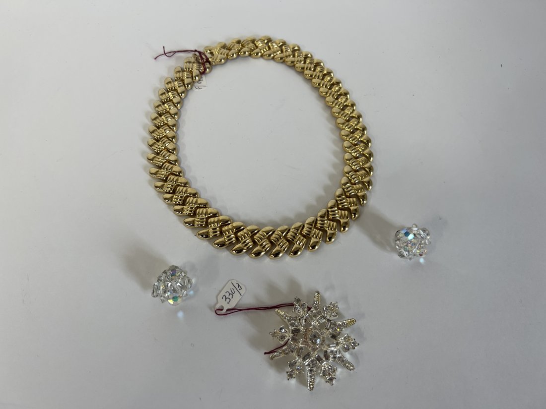 Collector or Dealer's Lot of Costume Jewelry inc. Coro (3) (1 of 4)