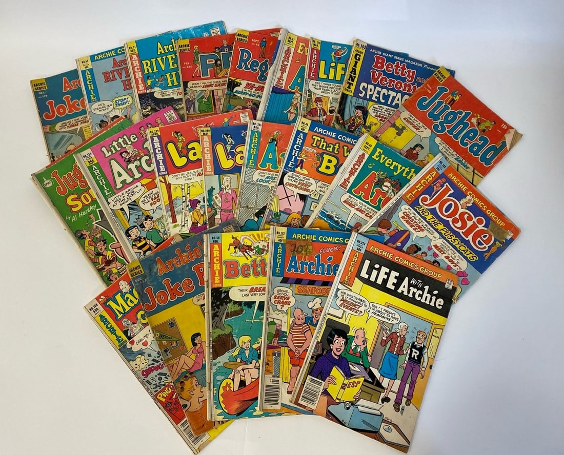 Lot of Betty & Me Comic Books (23): 23 in the lot