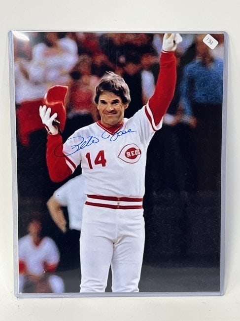 Sports Collectors Lot (7) (1 of 17)