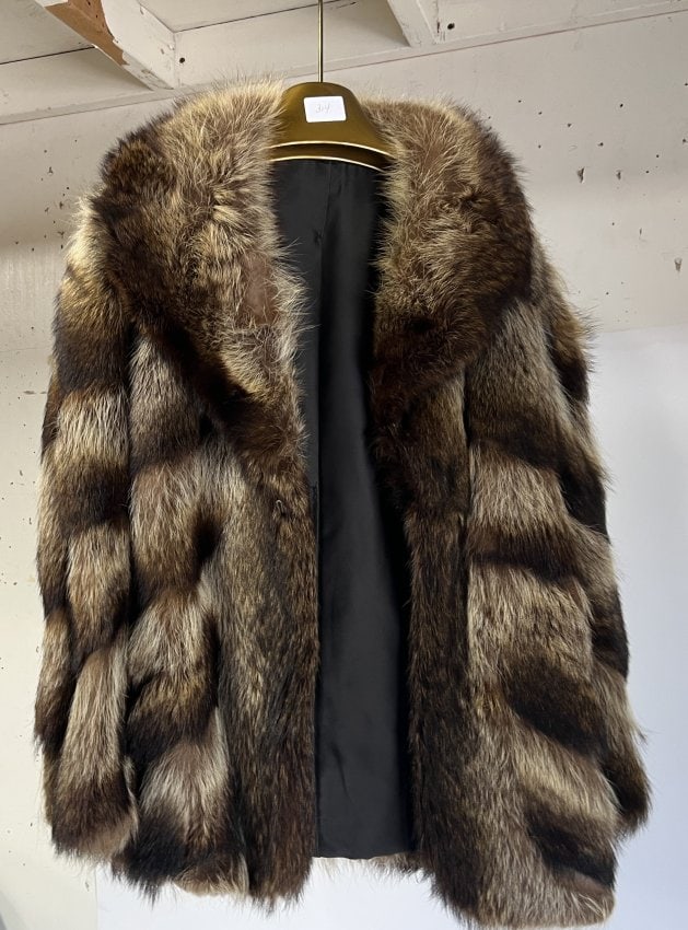 Vintage Fur Jacket: Excellent well cared for condition.