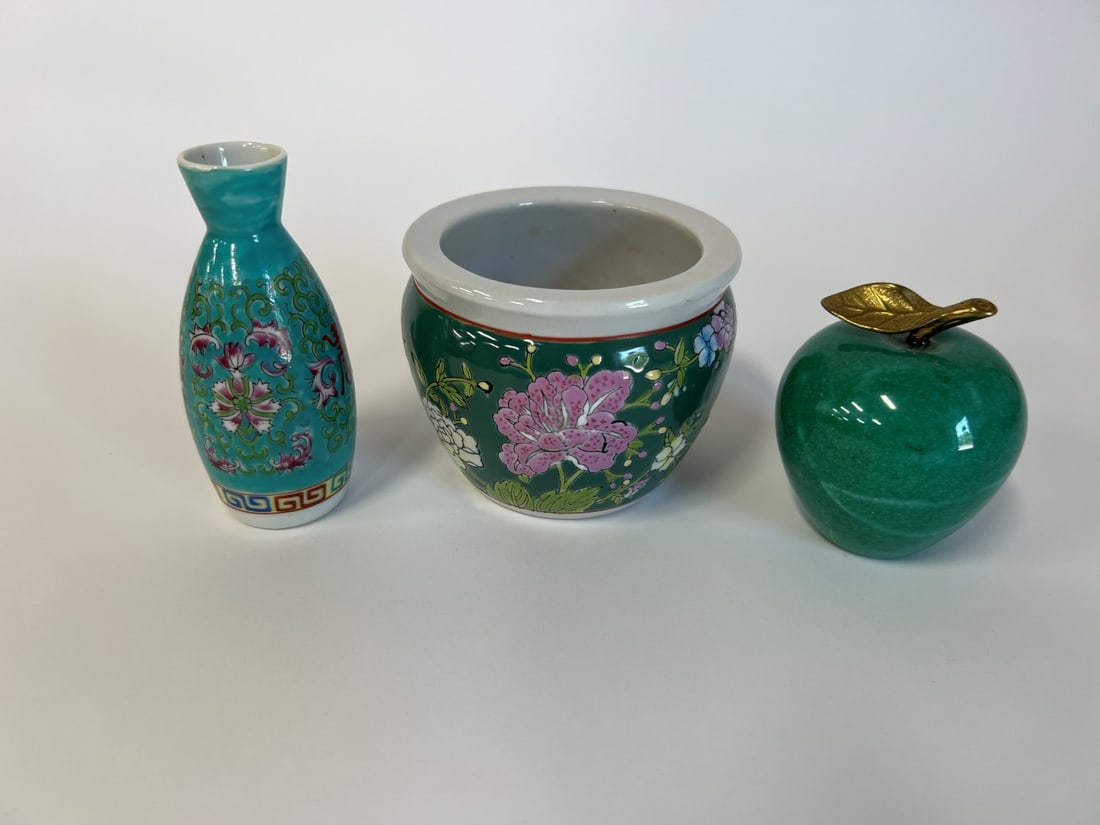 Orientalia for Dealer or Collector (3) (1 of 4)