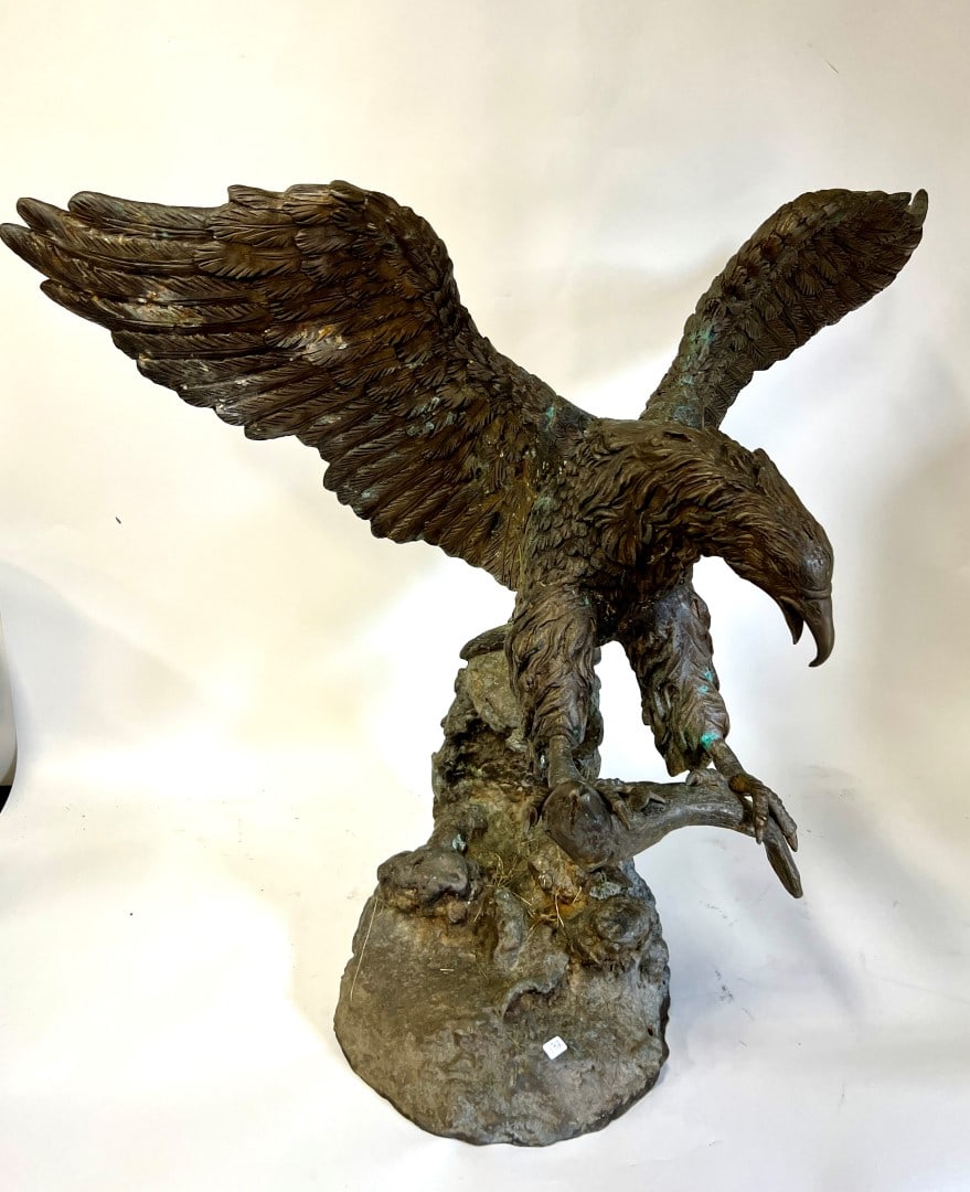 Bronze Yard Statuary. Eagle With Fish (1 of 4)