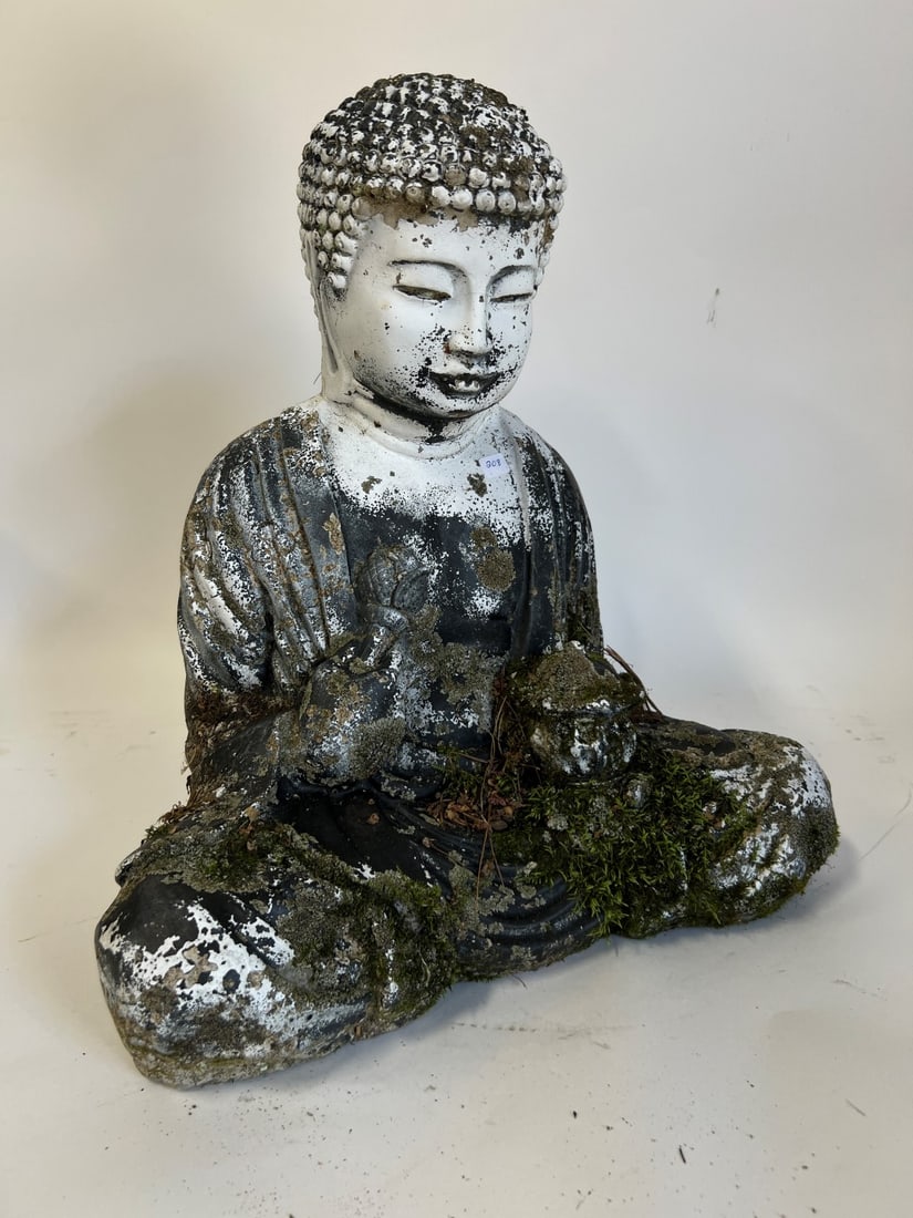 Outdoor Statuary Oriental Buddha Figure (1 of 5)