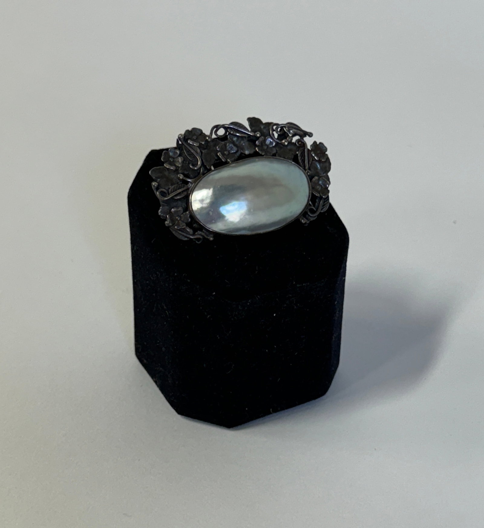 GFMW Sterling Silver Vintage with Grey Pearl: Marked Sterling and GFMW