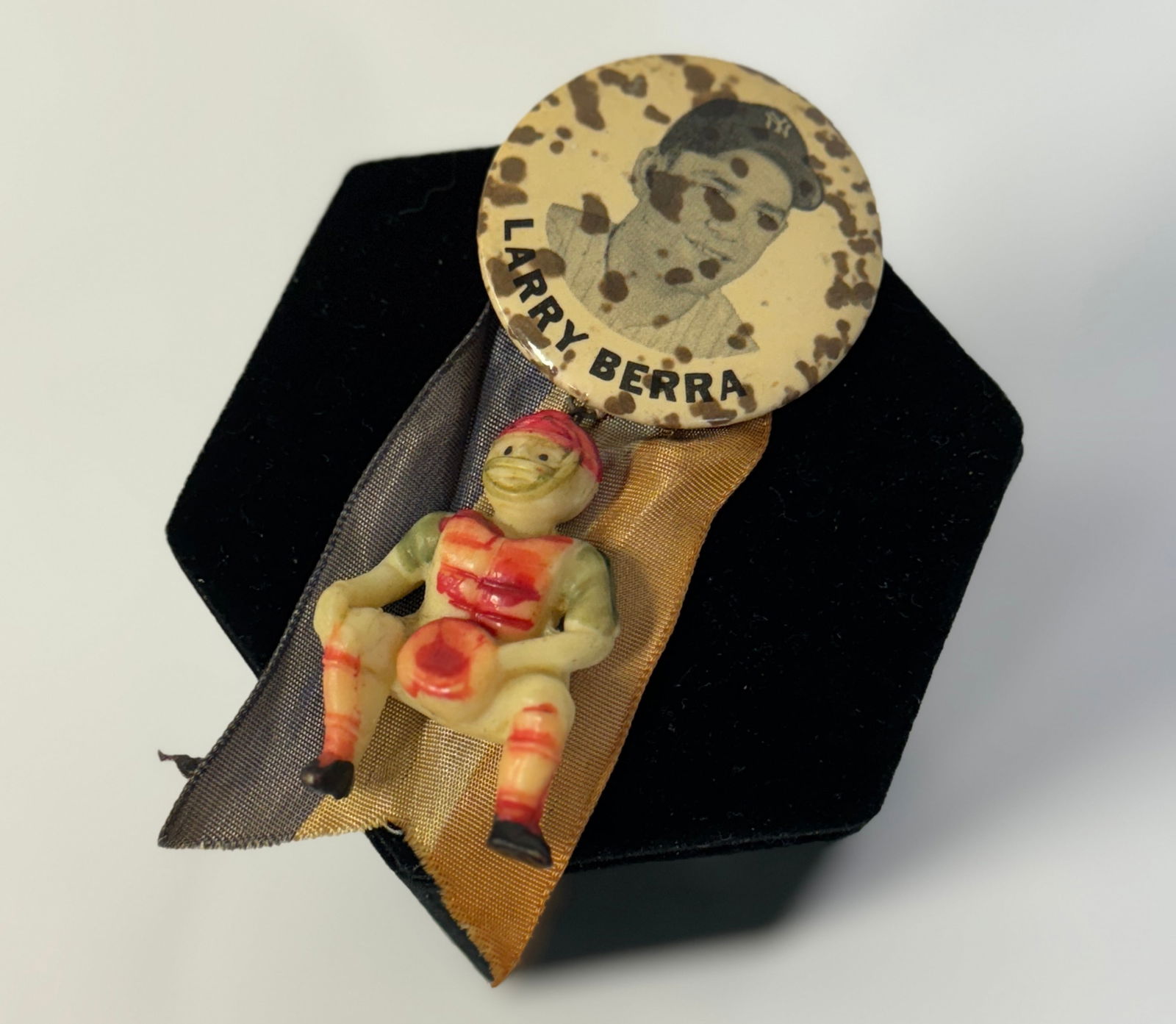 NY Yankees 1950's Yogi Berra  Button (1 of 2)