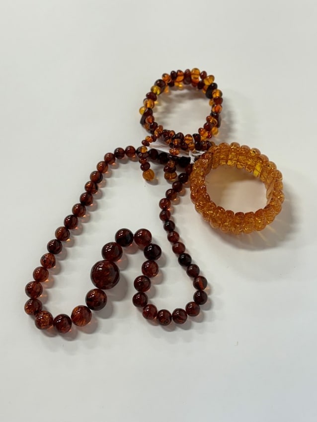 Vintage Amber Jewelry Lot. Two Bracelets & Necklace(3) (1 of 1)
