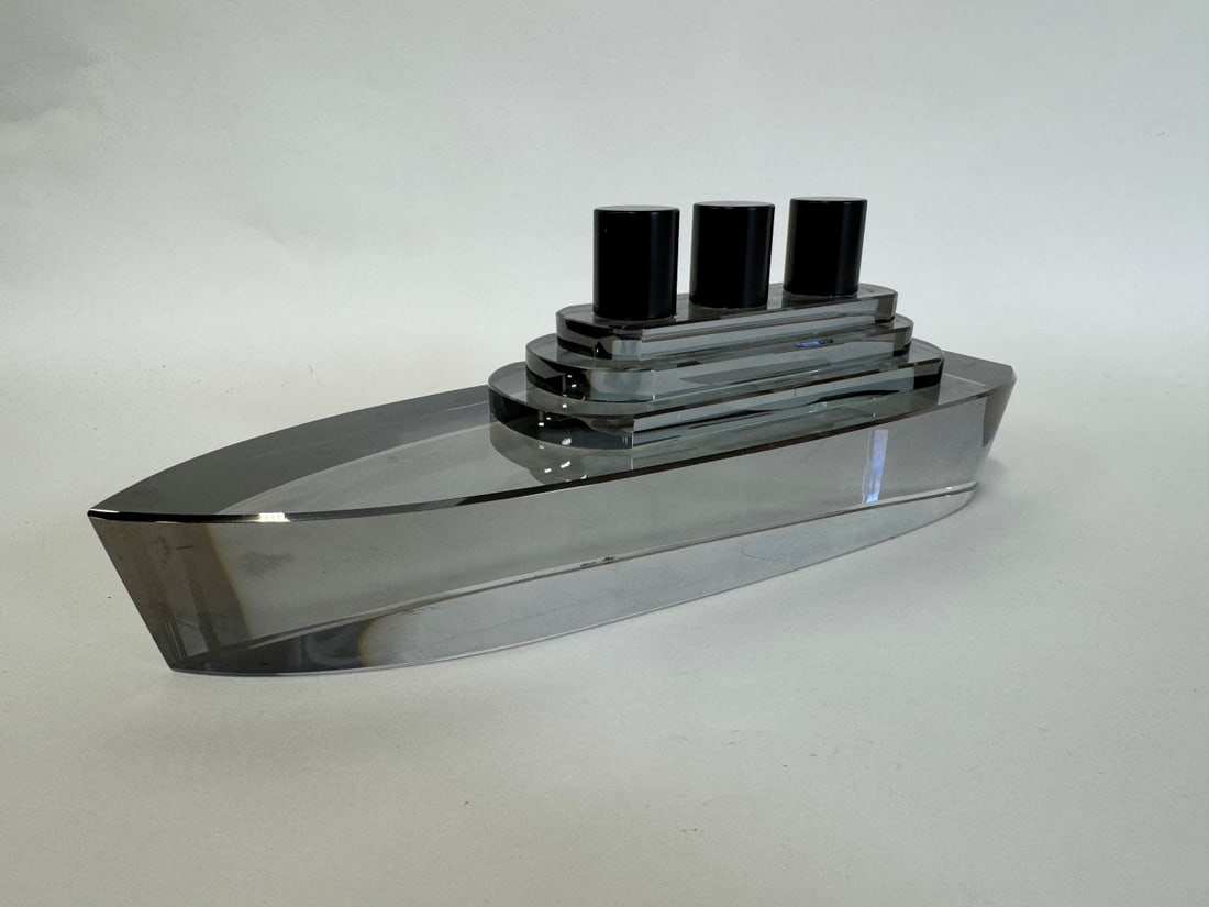 World Class Art Deco Glass Sculpture (1 of 4)