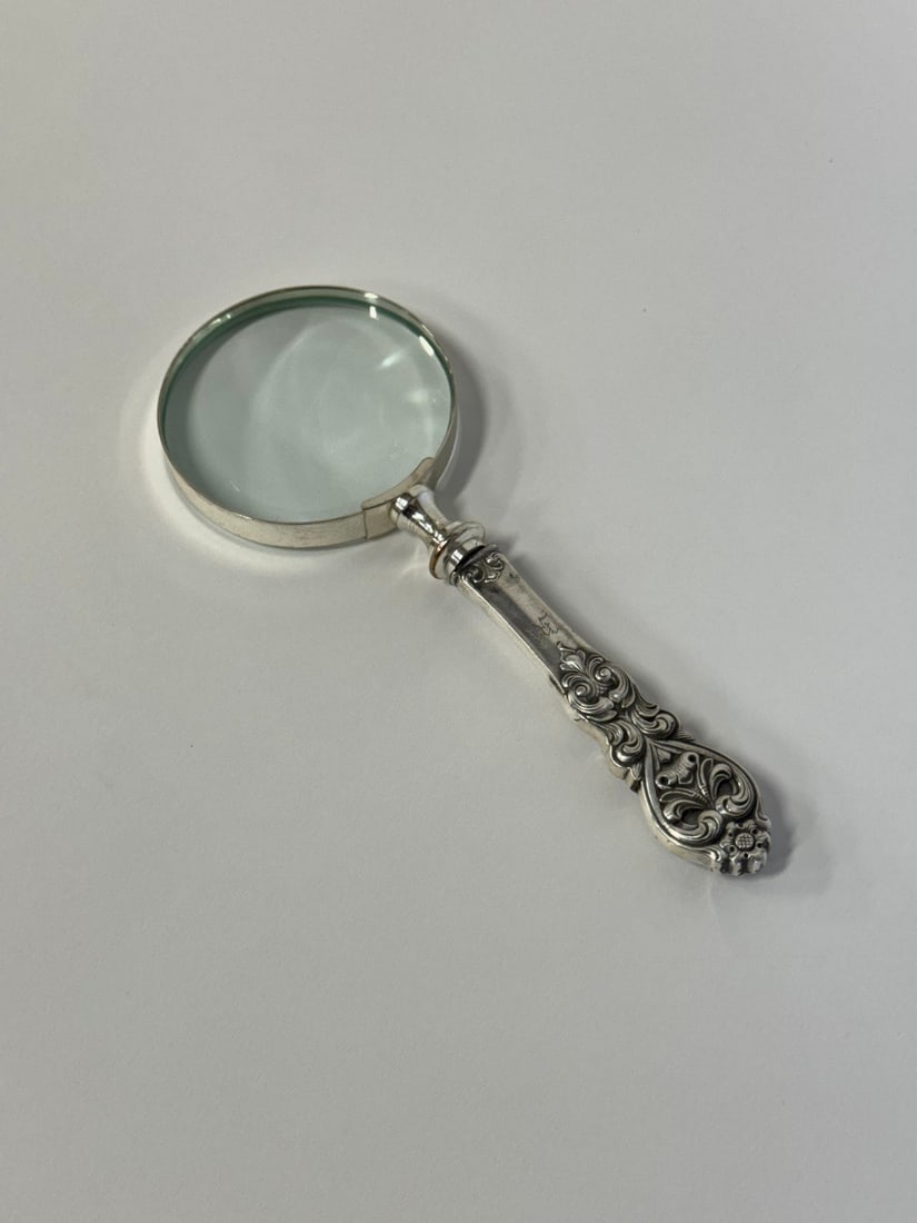 Sterling Silver Magnifying Glass: 8" H x 3 1/2" W